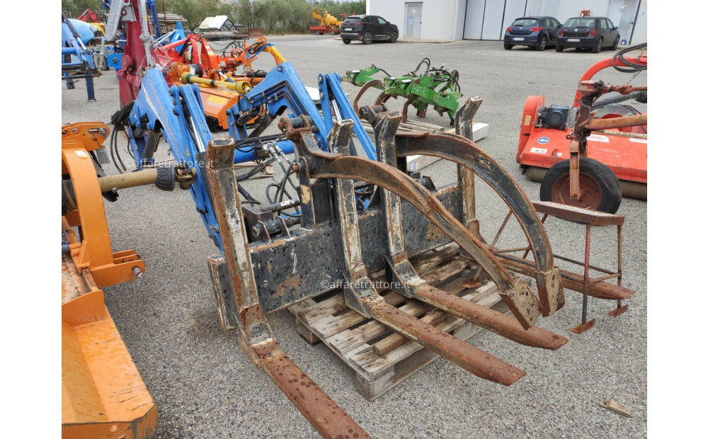 Used New Holland T5 105 Tractor - 12