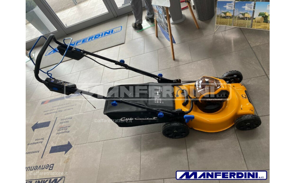 Cubcadet LM5 E 51R Ride-on Mower New - 5