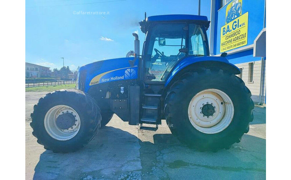 New Holland TG 285 Used - 11