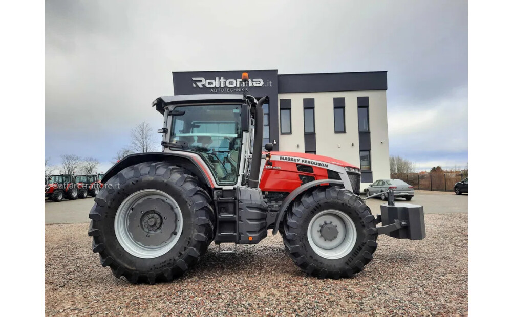 Massey Ferguson 8S225 | 225 HP - 4