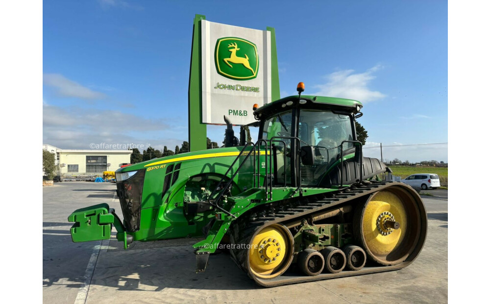 John Deere 8370RT Used - 1