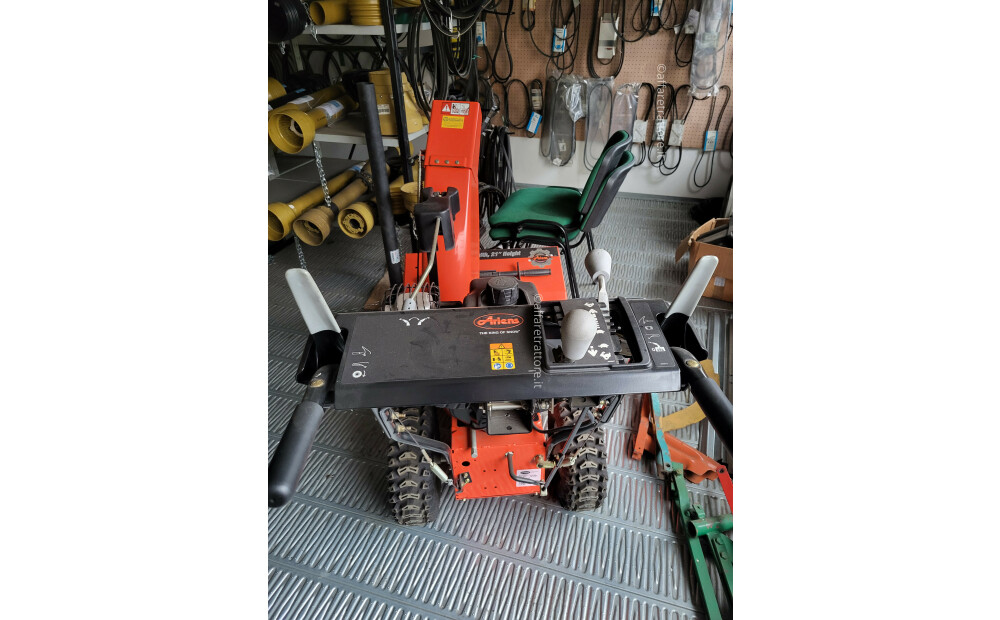 ARIENS DELUXE 24 DLE New - 1