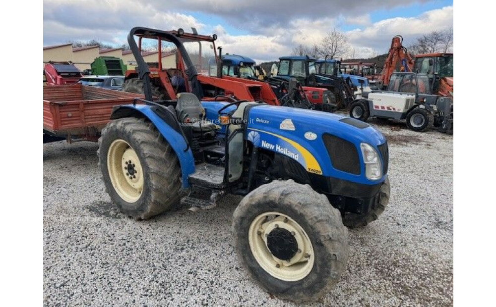 New Holland T4020 Deluxe Used - 4