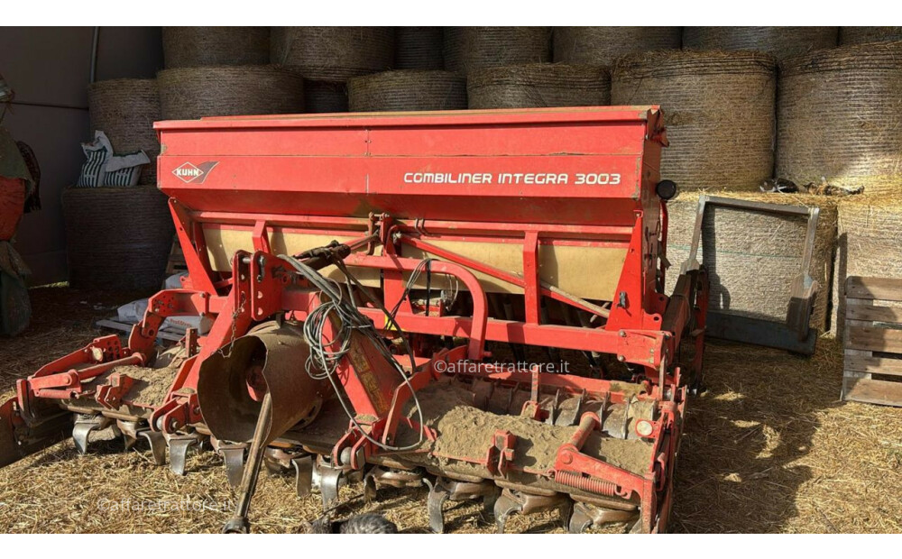 Kuhn INTEGRA 3003 Used - 2