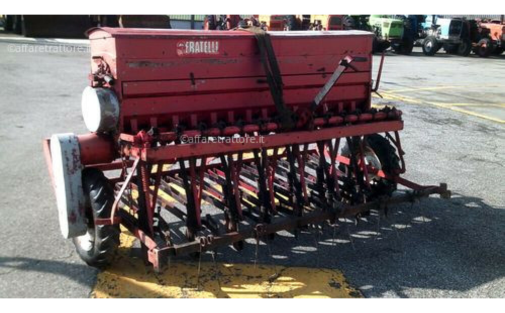 USED 200 WHEAT SEEDER - 1