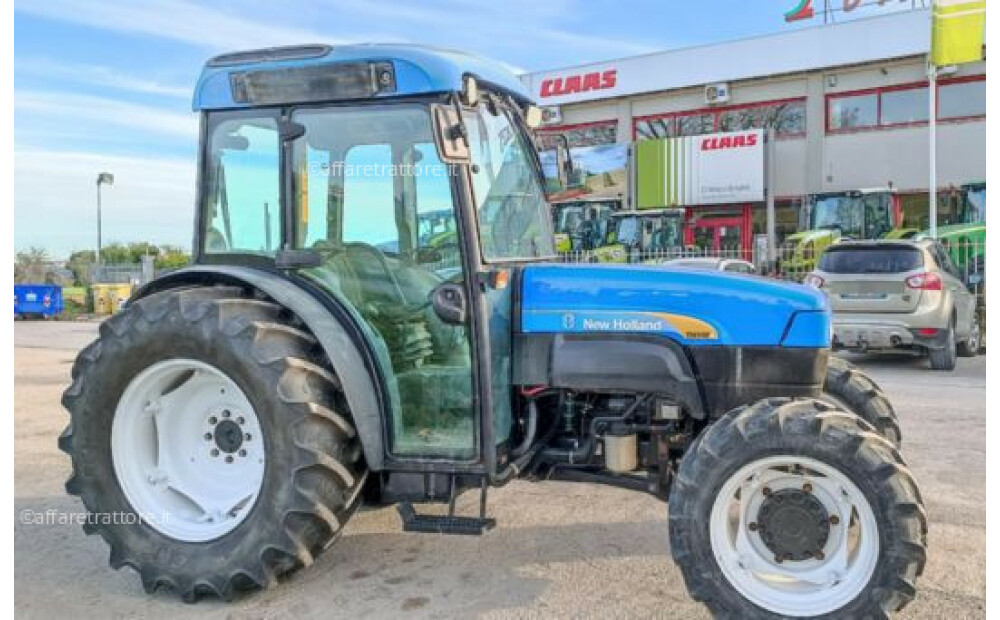 New Holland TN95FA Used - 3