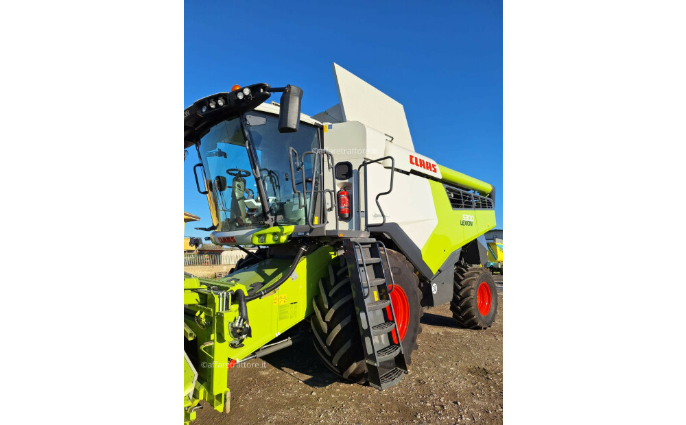 Claas LEXION 5300 Used - 3