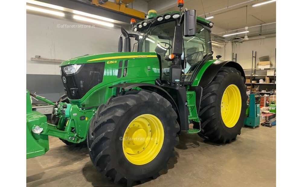 John Deere 6250R AUTOPOWER Used - 1