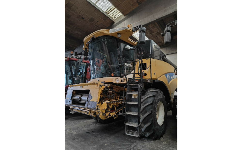 New Holland CR 960 Used - 1