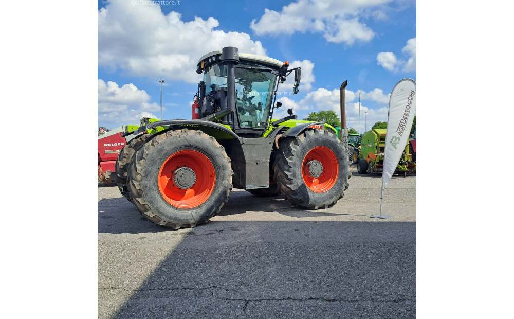 Claas XERION 3800 Used - 5