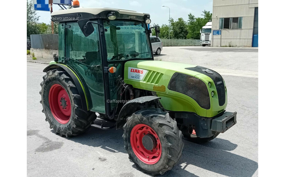 Claas NEXOS 240 F Used - 6