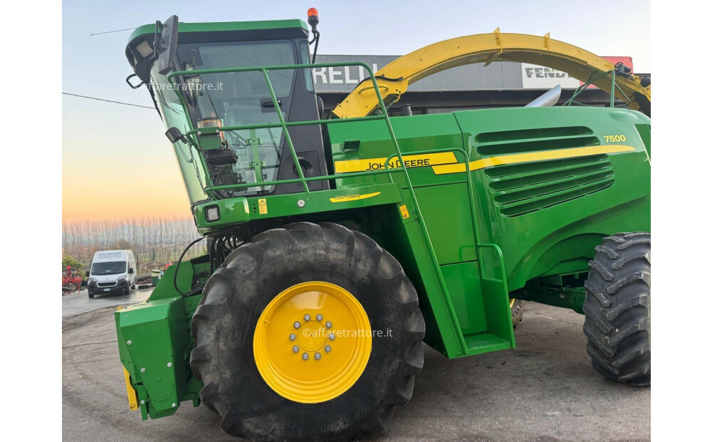 John Deere 7500 4 ruote motrici Used - 11