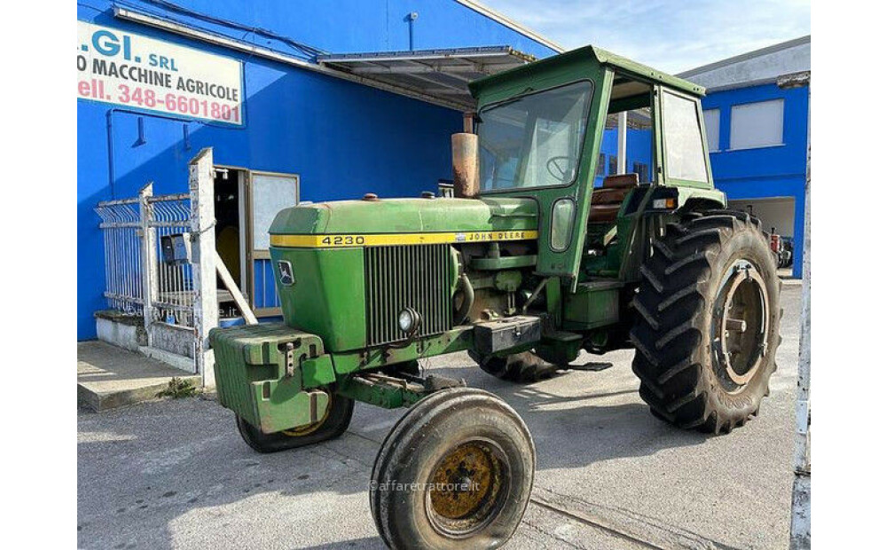 John Deere 4230 Used - 2