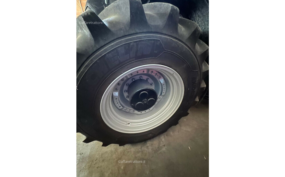 Case-Ih OPTUM 270 Used - 2