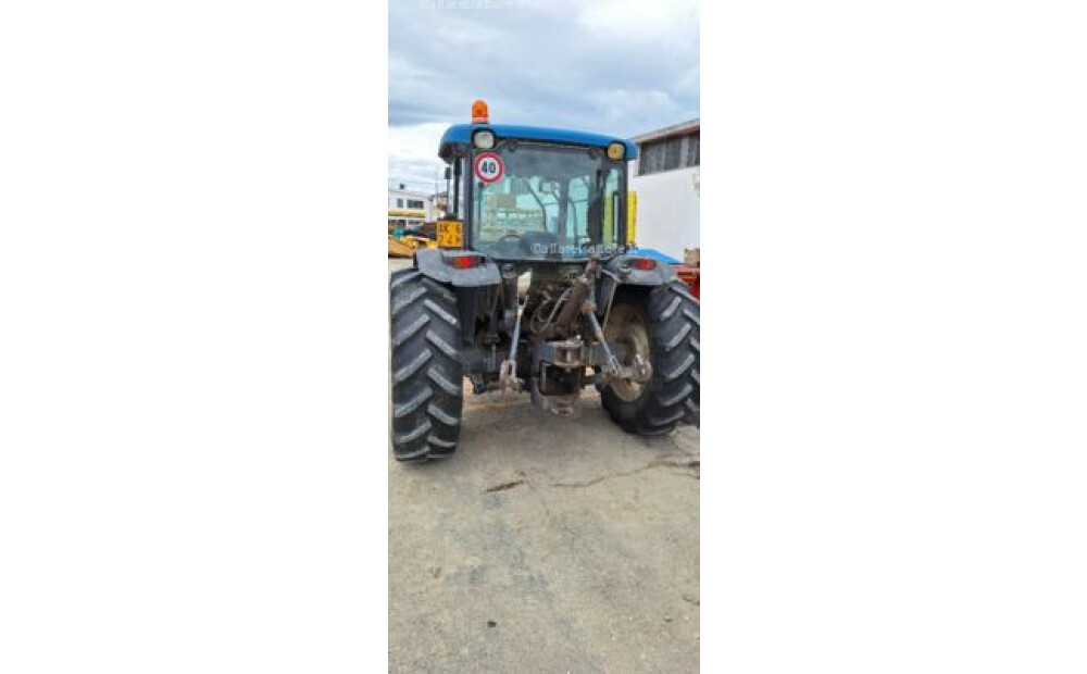 New Holland TN75S Used - 4