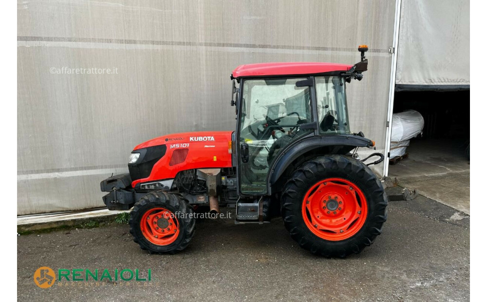 Kubota WHEELED TRACTOR 105 HP M5101 DTNQ KUBOTA (KE8469) Used - 6