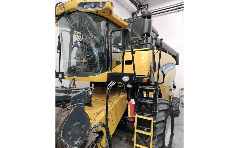 New Holland CX 5090 Used - 3