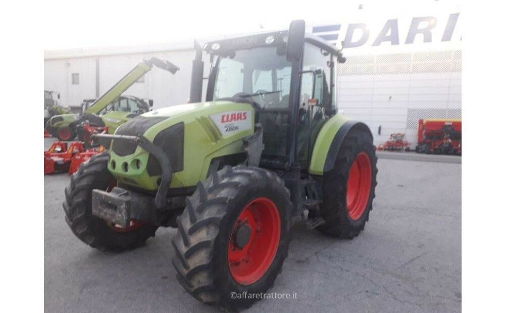 CLAAS Arion 420 Tractor - 2