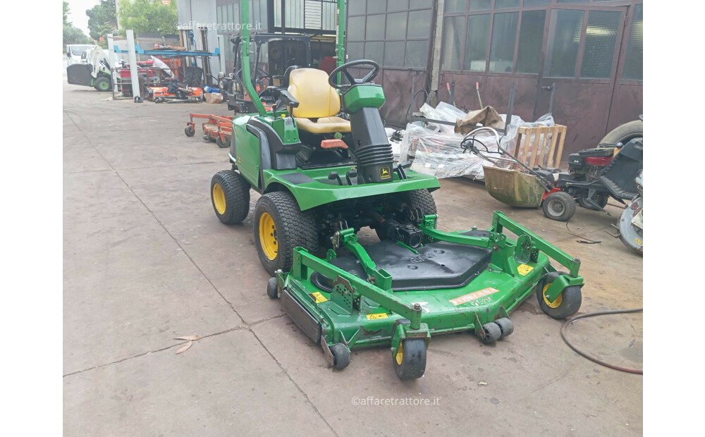 John Deere 1435 FRONT MOWER Used - 3