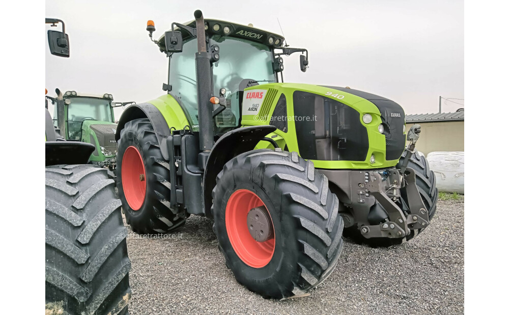 Claas AXION 940 Used - 2