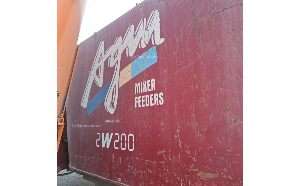 AGM Unifeed 2W200 MIXER FEEDERS Used - 5