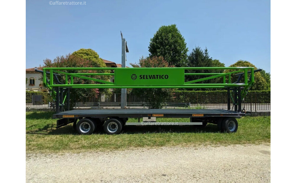 Selvatico 3 axles with hydraulic sides New - 2