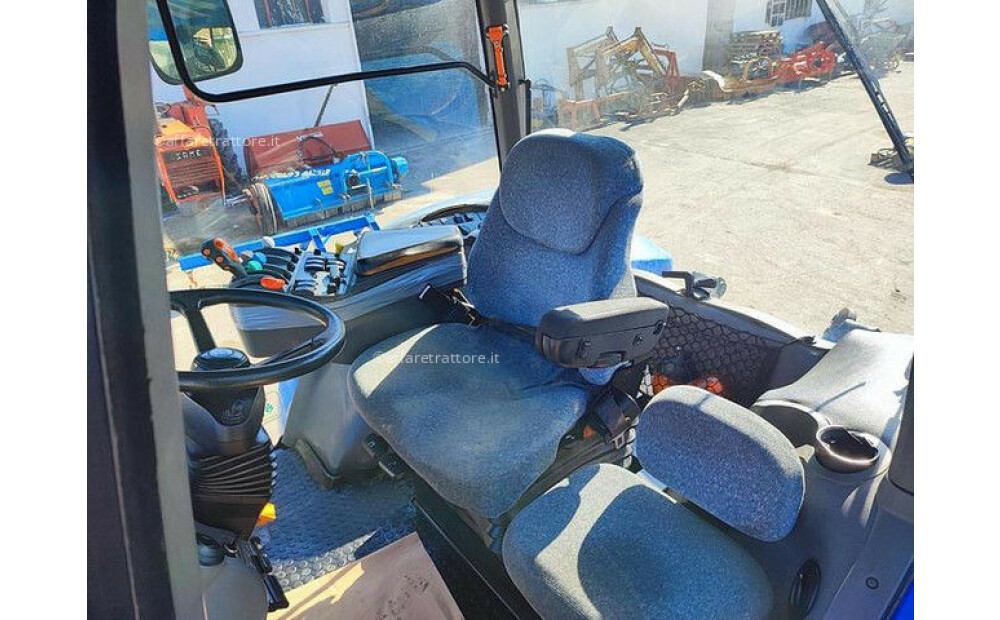 New Holland TG 285 Used - 7