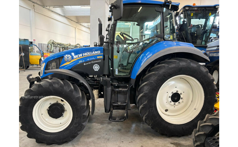 New Holland T5 115 Electro Command Used - 11