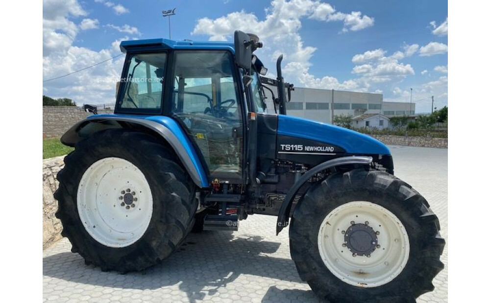 New Holland TS115 Used - 1