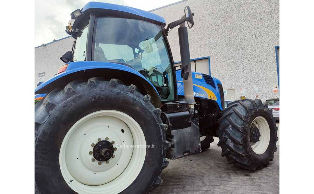 New Holland TG 285 Used - 2