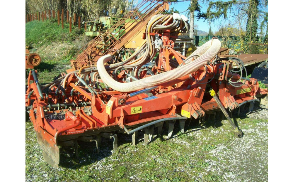 Kuhn VENTA TF 702 + Kuhn HR 5003 DR Used - 3