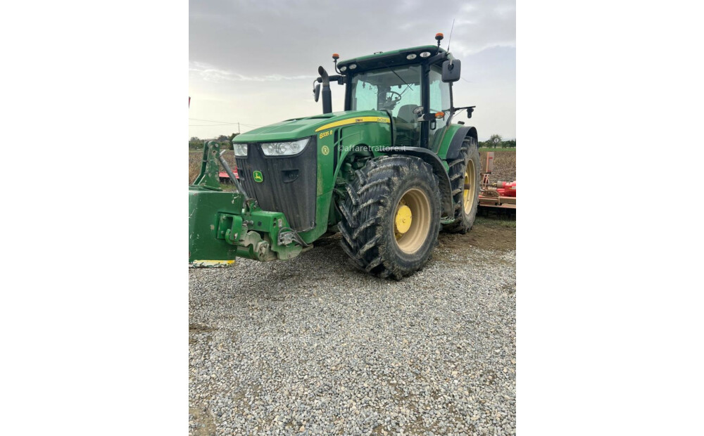 John Deere 8335R Used - 2