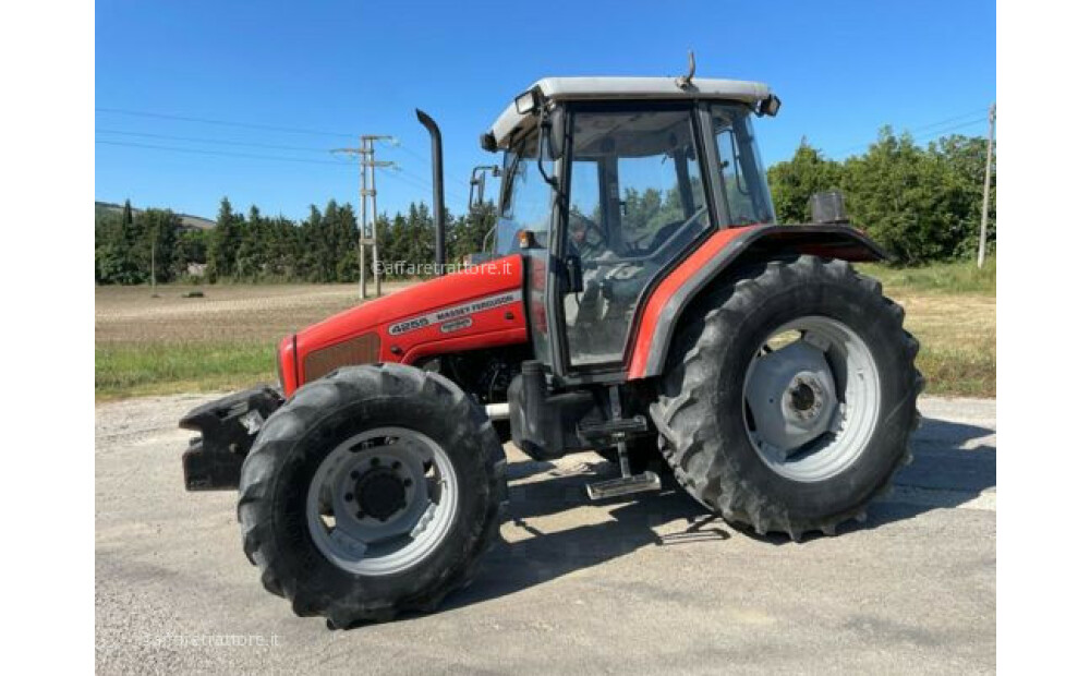 Massey Ferguson 4255 Used - 1