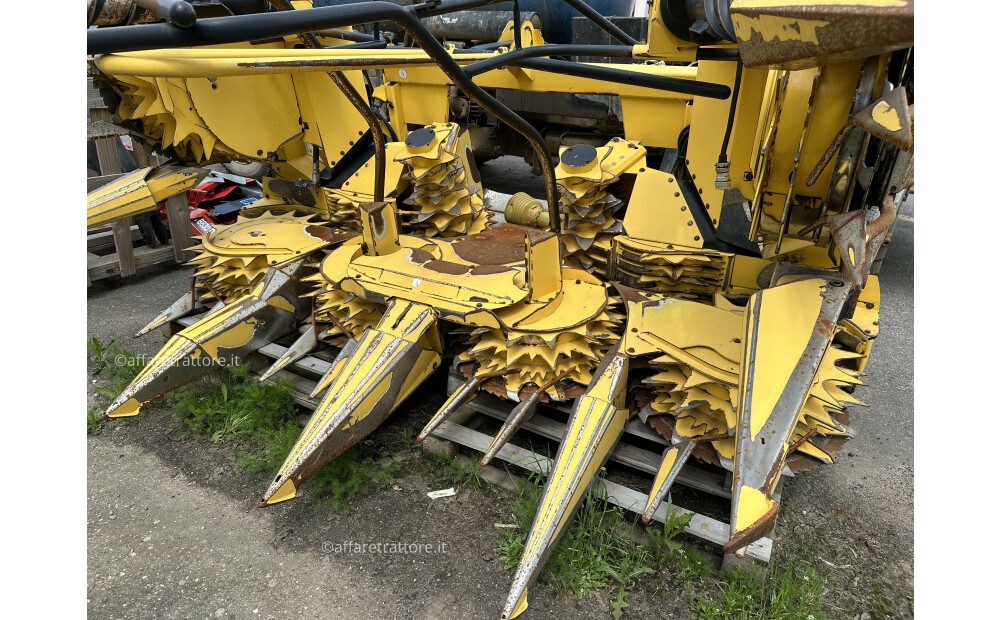 New Holland FR 9050 Used - 16