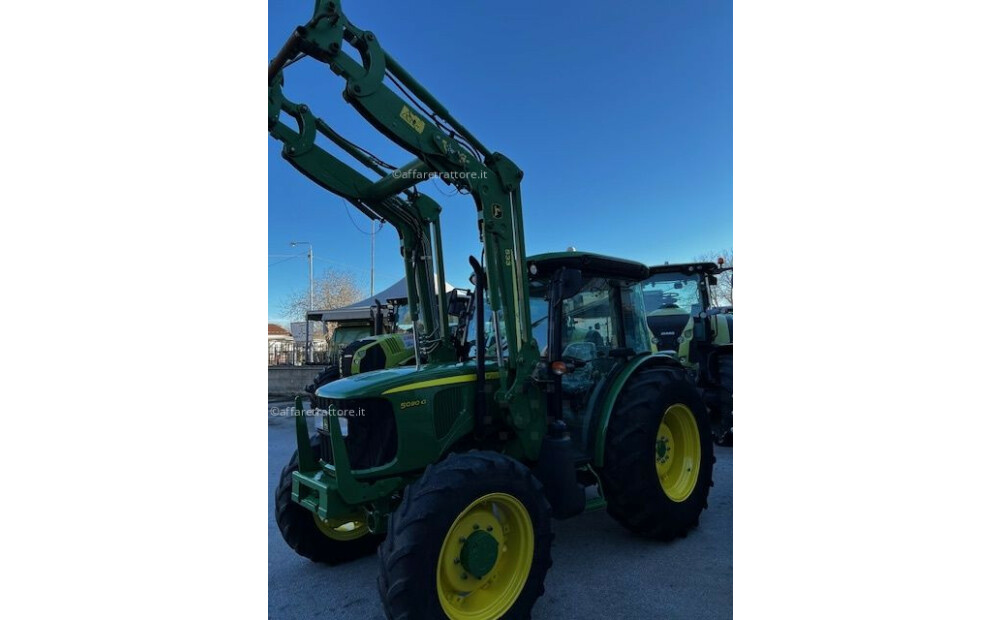 John Deere 5090G Used - 3