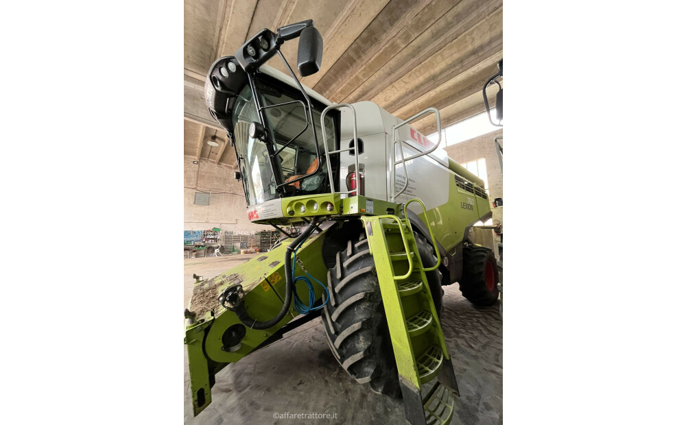 Claas LEXION 760 Used - 3