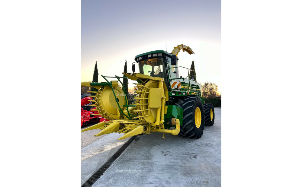 John Deere 7700 Used - 7