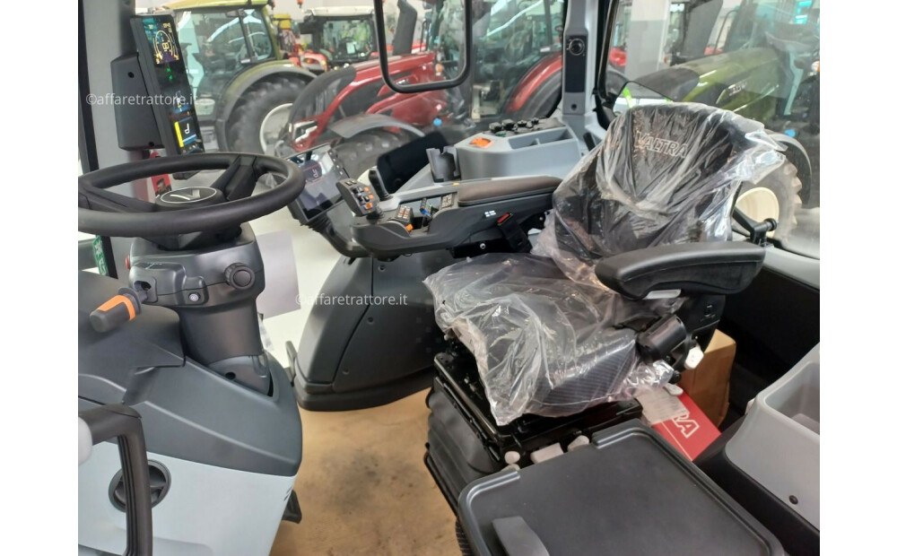 Valtra T255V Used - 4