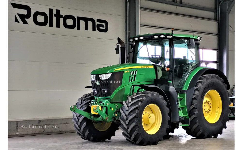 John Deere 6215 R | 215 HP - 1