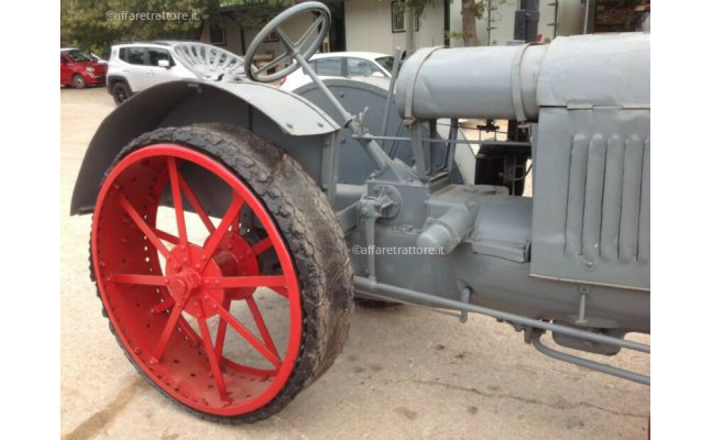 International Harvester IH Used - 10