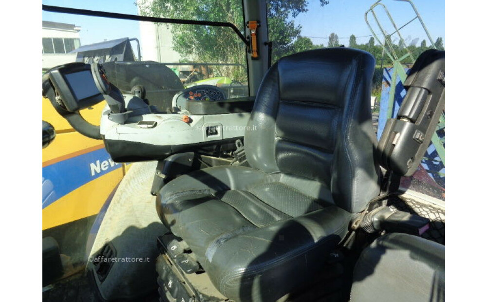 New Holland T8.390 Used - 10