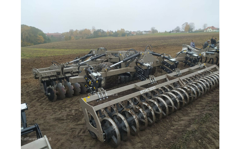 Rolex Scheibenegge / Hydraulic discs harrow / Dechaumeur à disques / Erpice a dischi / Grada de discos / идравлическая дисковая борона / Hydraulically foldable disc harrow 5 m New - 2