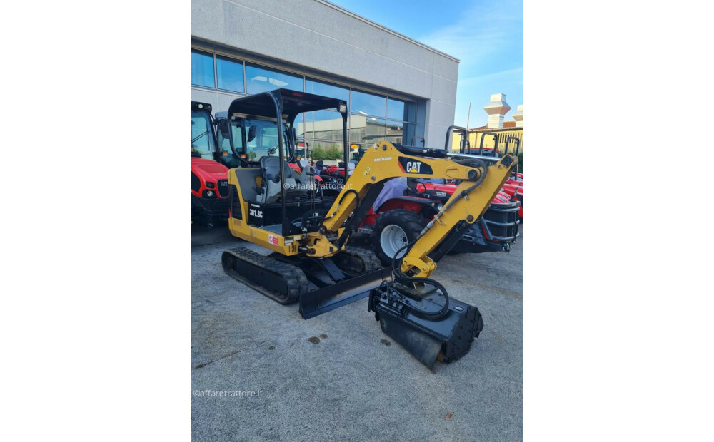 Caterpillar 301.8C Used - 2