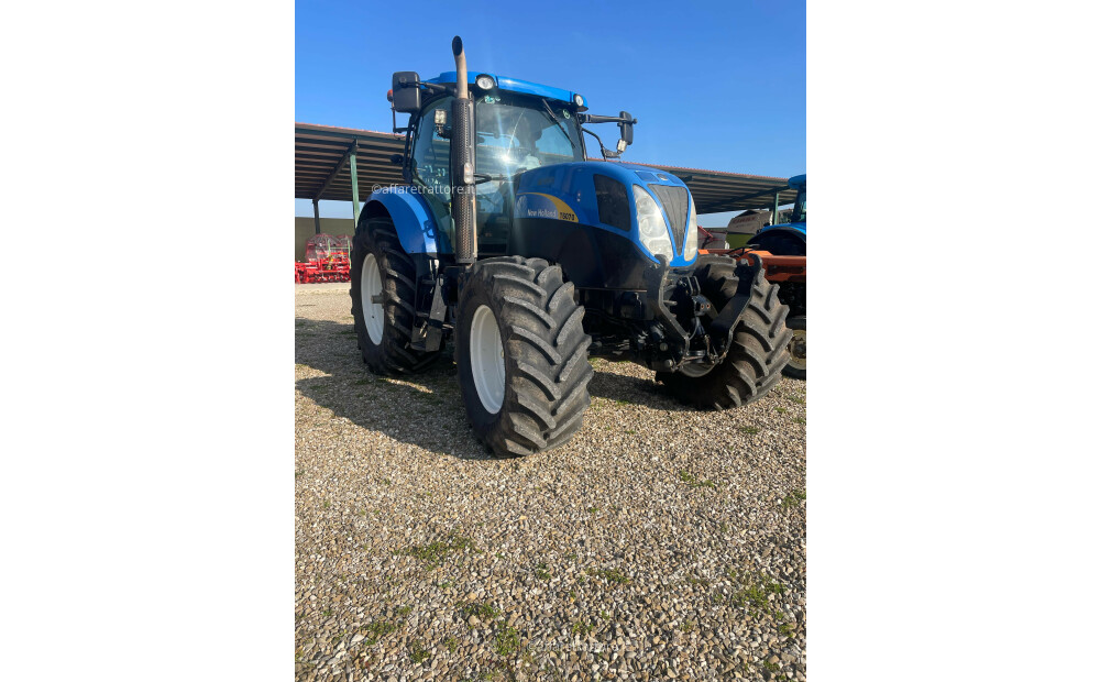 New Holland T6070 Used - 1