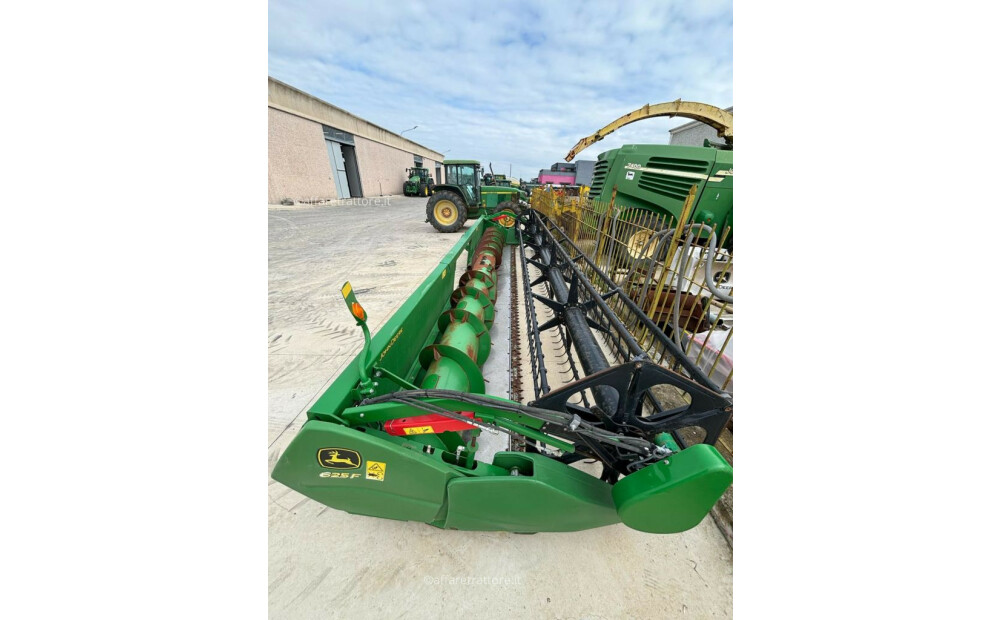 John Deere 625F Used - 7