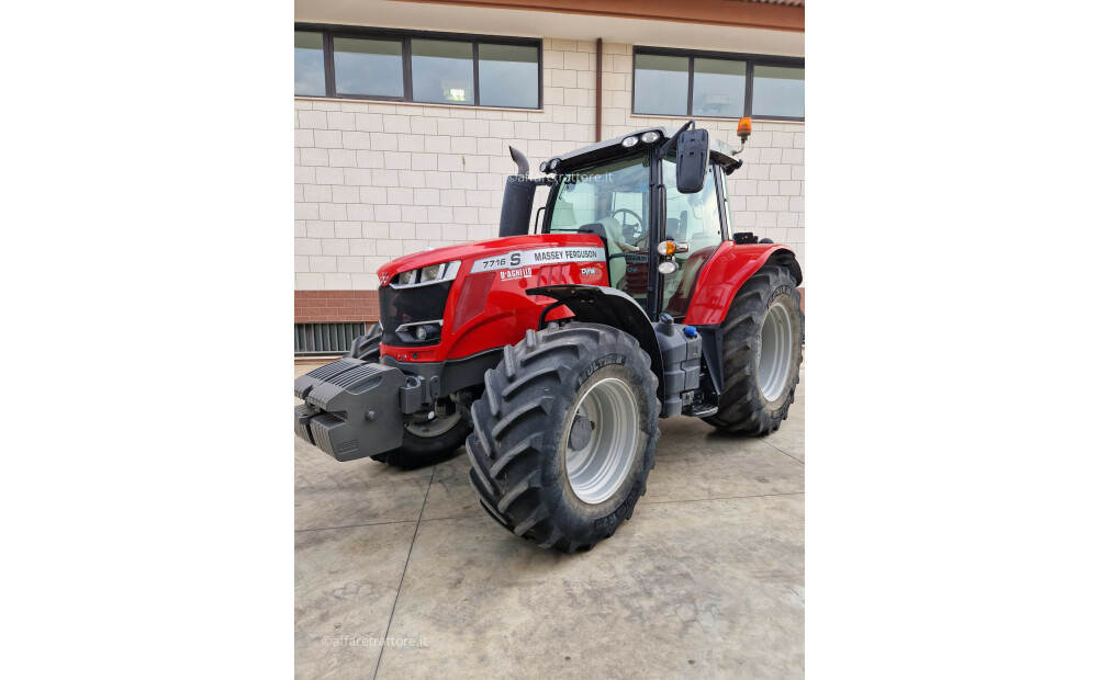 Massey Ferguson 7716S DYNA6 Used - 2