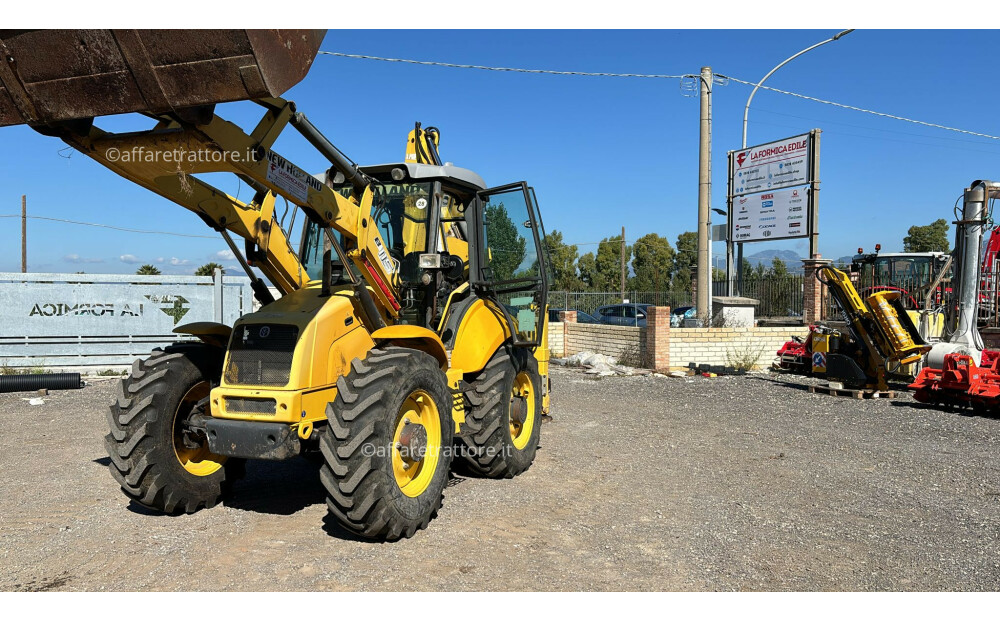 NEW HOLLAND B115-4PS Used - 1