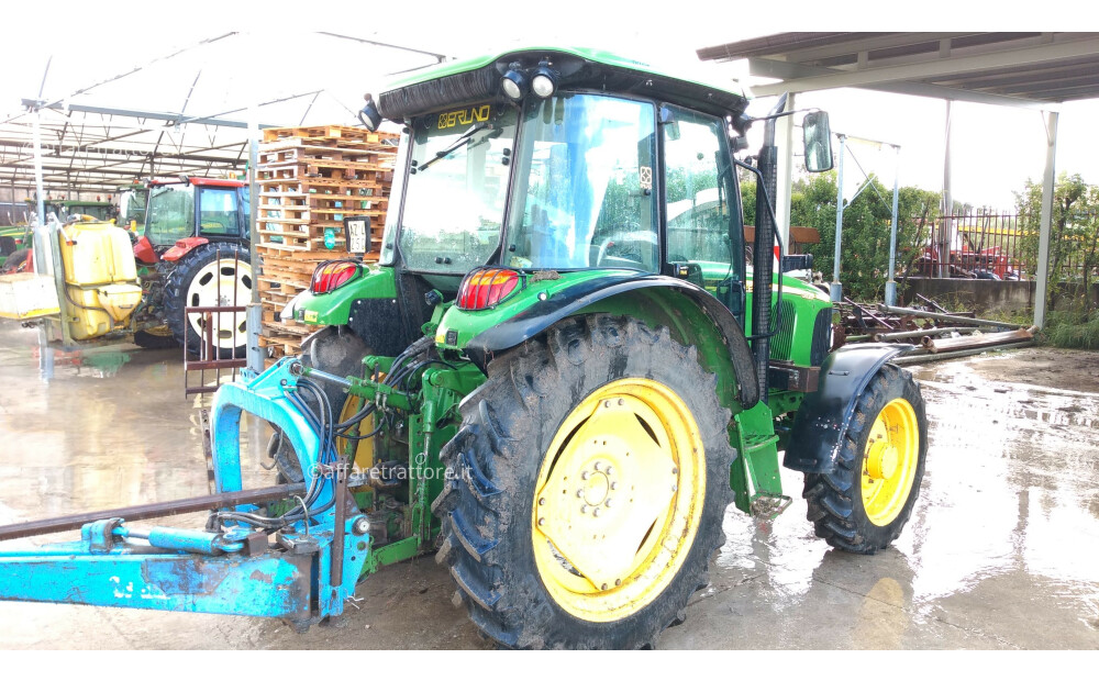 John Deere 5820 Usato - 2