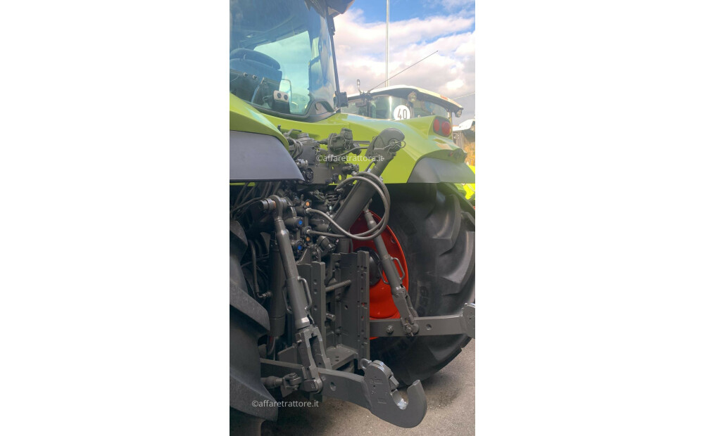 Claas ARION 640 Used - 3