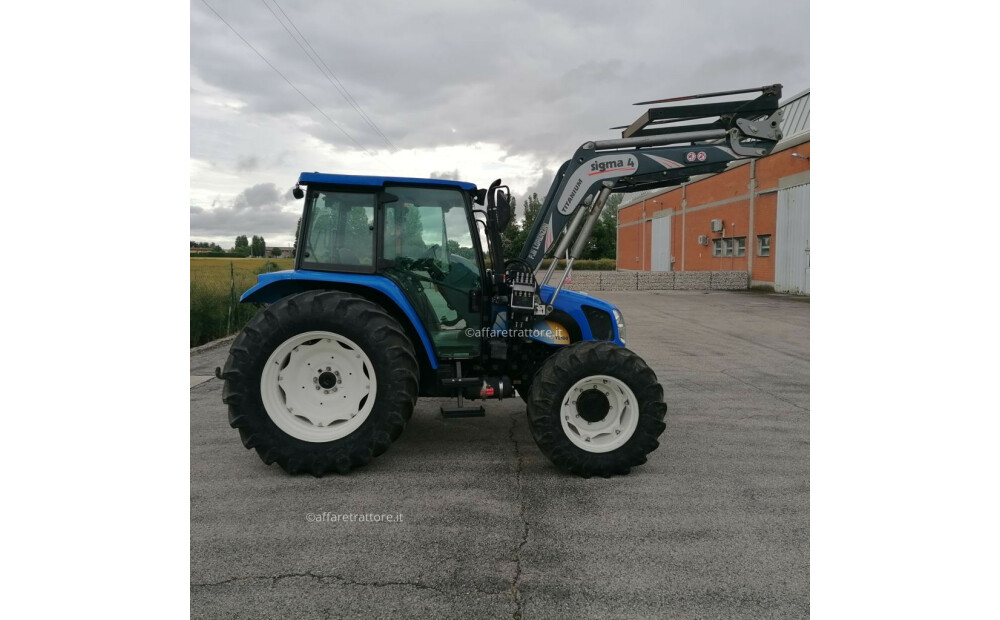 New Holland TL100 Used - 4